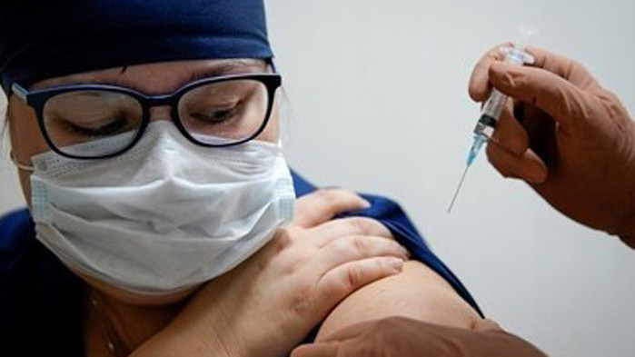 Германия почва ваксинацията срещу COVID-19 веднага след Нова година