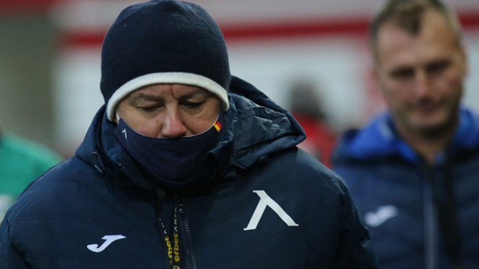 Левски има проблем и с халфовата линия преди Вечното дерби