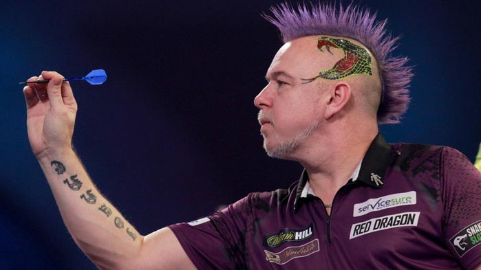 Райт стартира с успех защитата на световната титла