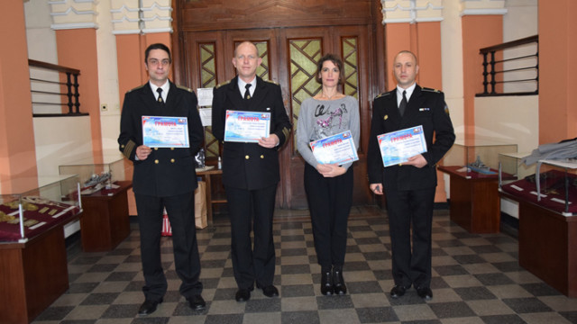 Най-добрите военни моряци за 2020 година получиха награди от списание “Клуб океан”