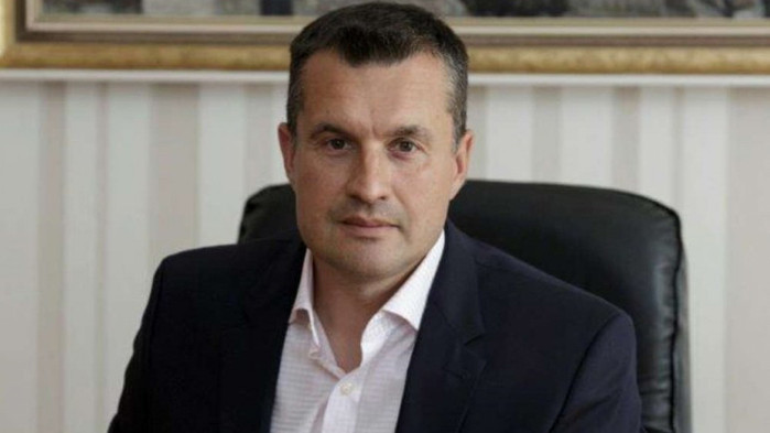 Бившият шеф на кабинета на Радев: Самоизолира се като подцени кризата