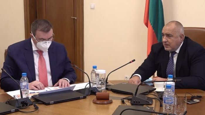 10-дневната карантина за идващите от Англия ще важи до 31 януари