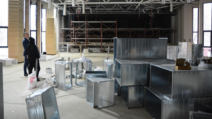 Новата зала на Първа езикова гимназия спечели национално отличие