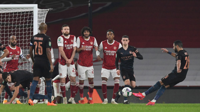 Арсенал се провали и срещу Манчестър Сити за Купата на Лигата