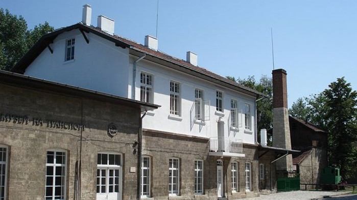 Музеят на транспорта разказва как са пътували българските владетели