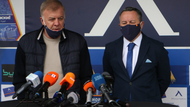 Левски прави нов опит да уреди голяма компания за спонсор