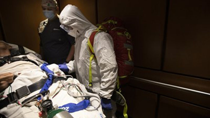 Вашингтонският университет: Броят на починалите от COVID в САЩ ще достигне 567 000