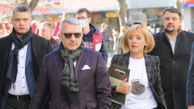 Манолова и Отровното трио правят блок, а не партия за изборите