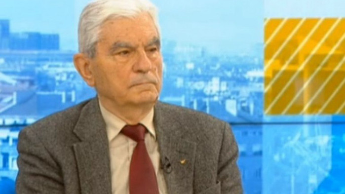 Акад. Петрунов: Ваксината е единственият начин да се спасим