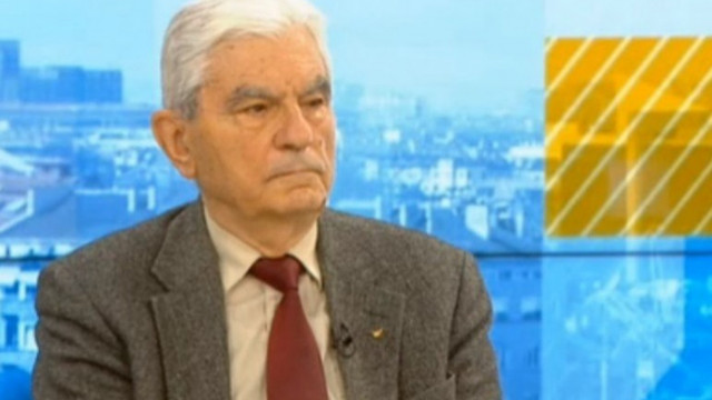 Акад. Петрунов: Ваксината е единственият начин да се спасим