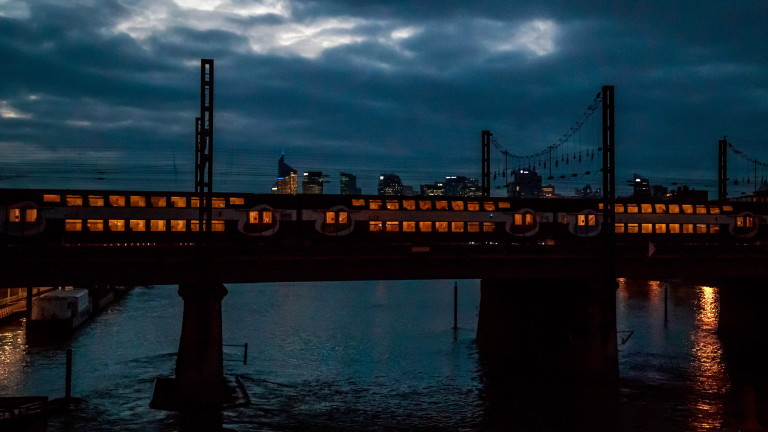 Франция не планира нови блокади, но мерките остават