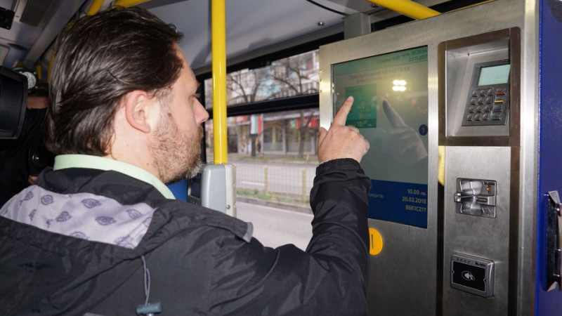 От 1-ви януари билетите за градския транспорт ще се купуват само от автоматите за продажба на билети