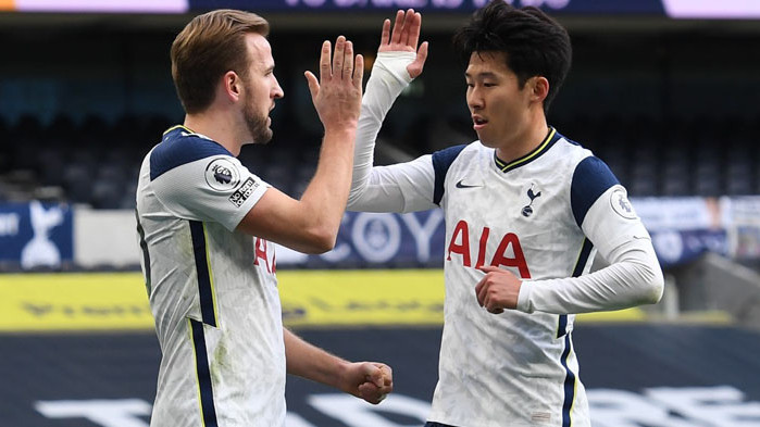 Тотнъм стартира 2021 година с класика над Лийдс