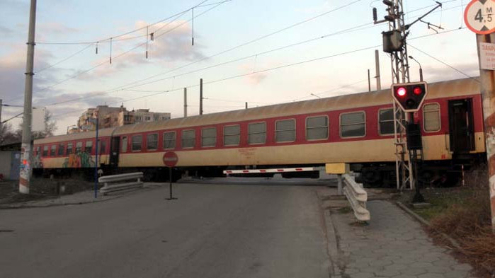 Бързият влак София - Варна прегази възрастен мъж