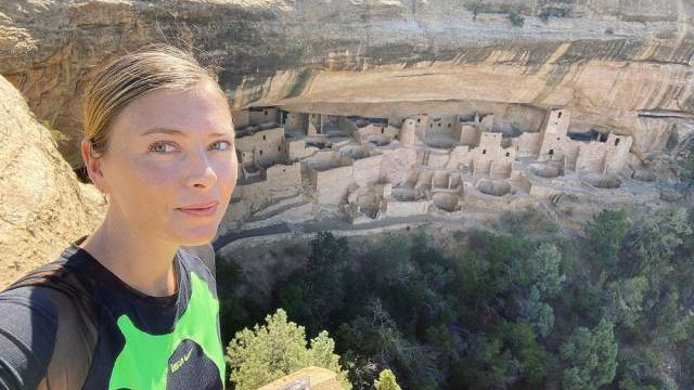 Мария Шарапова показа невероятен годежен пръстен