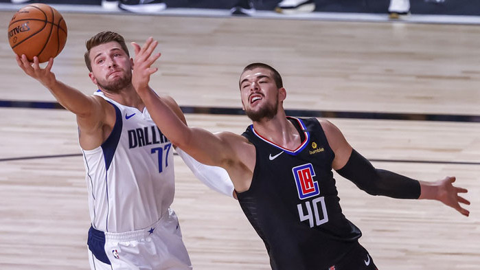 Дончич с трипъл-дабъл при победа над Хюстън