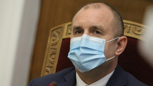 Цветанов, Румен Петков, Шивиков и Симеон Славчев на консултация с Радев