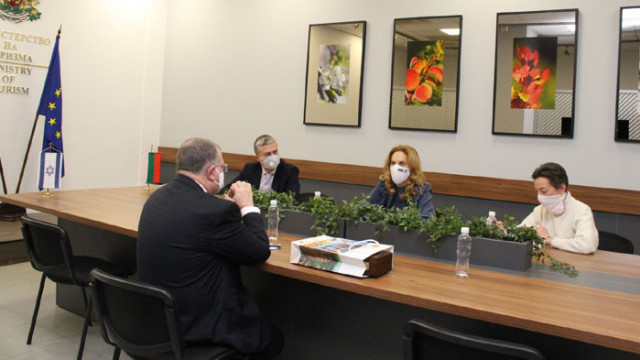 Вицепремиерът Марияна Николова проведе работна среща с посланика на Израел в София