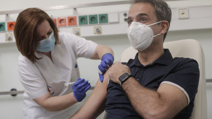 Гърция предлага европейски сертификат за ваксинация срещу COVID за улесняване на пътуването