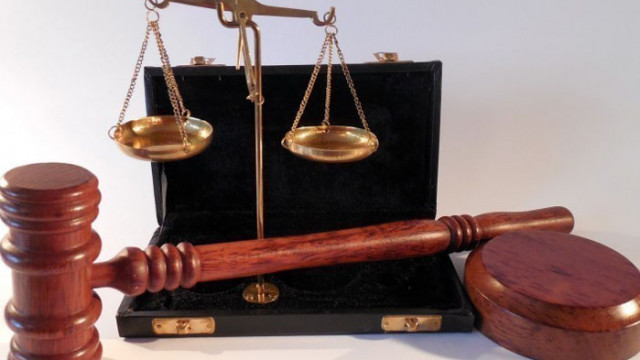 Обвиненият в педофилия пастор от Сливен отива на съд за финансови измами