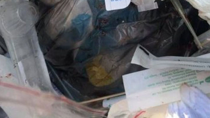 Варненската прокуратура поема случая с изхвърлени в контейнер епруветки с биологичен отпадък