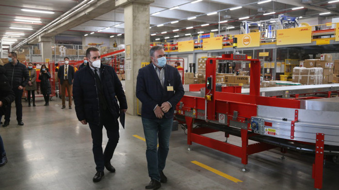 Обмисля се ваксиниране на служителите на мобилните СИК