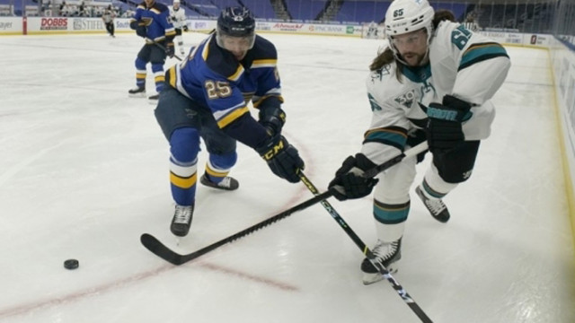 Бъфало с първа победа за сезона, Джейк Алън дебютира с 25 спасявания за Монреал