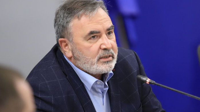 Доц. Кунчев: Британският щам може да доведе до трета вълна и ново затваряне