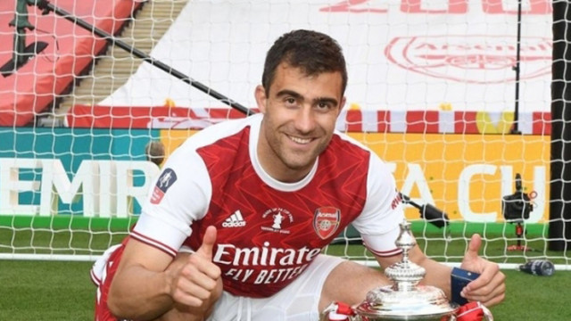 Арсенал и Скоратис официално се разделиха