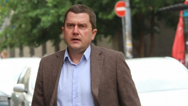 Кметът на Перник: Нинова се самозабрави. Нападките на БСП ТВ към Радев не са случайни