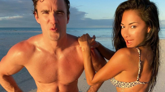 Никол Шерцингер, Том Евънс и още секси снимки от почивката им