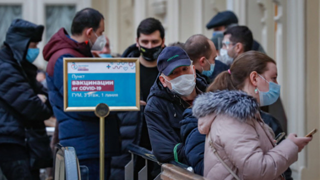 Русия вече с над 68 000 починали от COVID-19