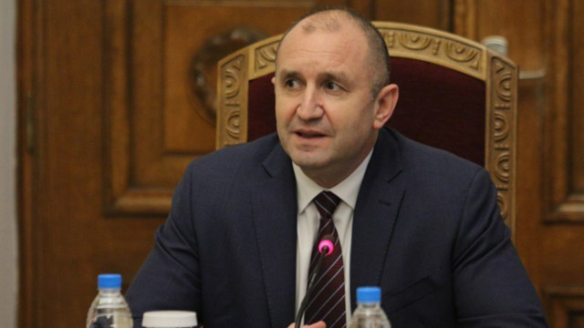 След призива на Борисов: Радев с позиция, но пак не каза нищо за Навални