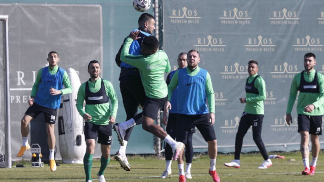 Лудогорец не се даде на Шахтьор Донецк