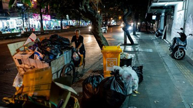 Доклад на "Оксфам": COVID-19 осъди най-бедните на поне десетилетие мизерия