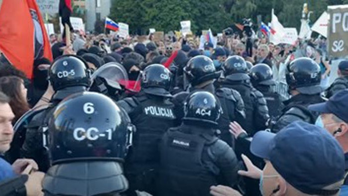 7 задържани на антиправителствена демонстрация в Словения (Видео)