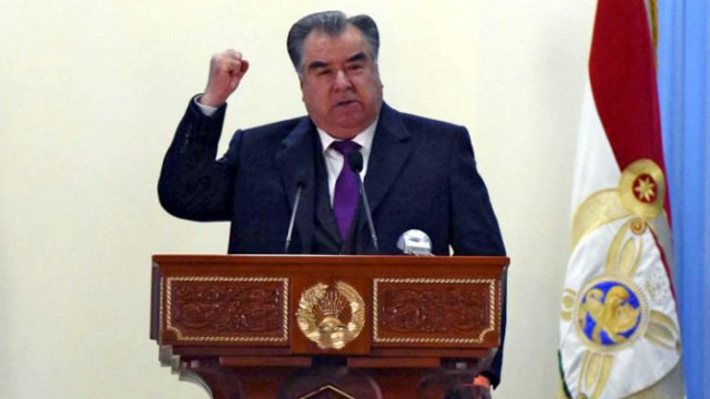 Президентът на Таджикистан обяви "пълна победа над коронавируса"