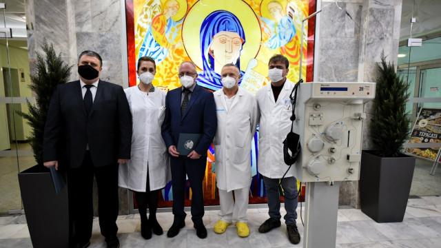 Апарат за плазмафереза дариха на УМБАЛ"Св. Марина"-Варна асоциацията на прокурорите и следователите 