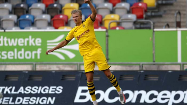 Холанд отложи празненствата в Байерн след късен гол срещу Фортуна