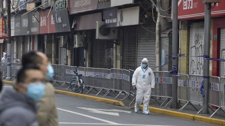 Китай хока САЩ за "политизирането" на разследването на СЗО за произхода на коронавируса