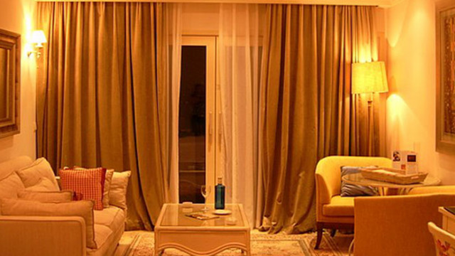 Варненският районен съд наложи „пробация“ за унищожаване и повреждане на хотелско имущество