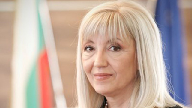 Аврамова: АПИ е сключила договор за 9,5 млн. лв. за проектиране на АМ "Черно море"