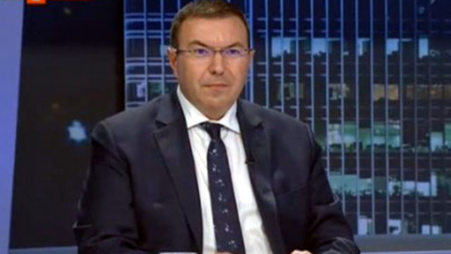 Проф. Ангелов: На 7 февруари ще е първата доставка на ваксината на "АстраЗенека"