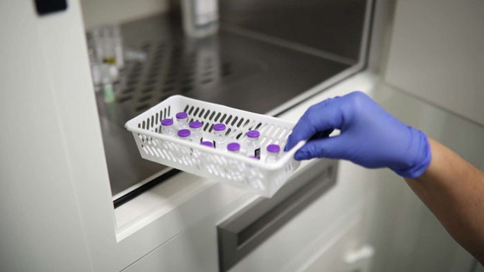 Учен: COVID-19 удря по-тежко страните, в които гражданите не са свикнали с правила