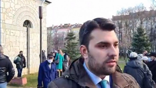 Георг Георгиев: Радев да говори, че внесъл разум, това е мерзост
