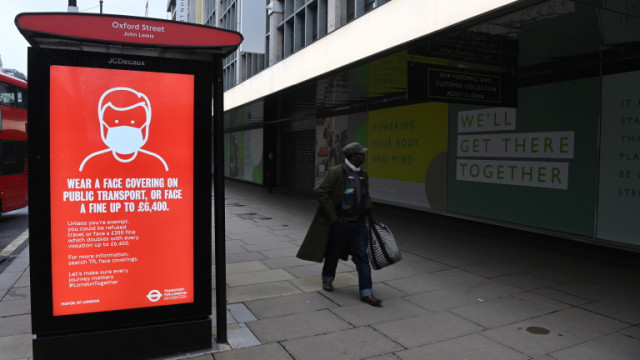 Великобритания започва тестване за коронавируса от врата на врата