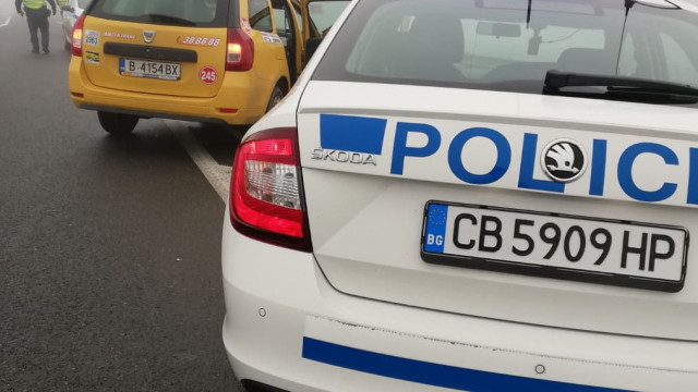 Дрогиран бургазлия открадна варненско такси