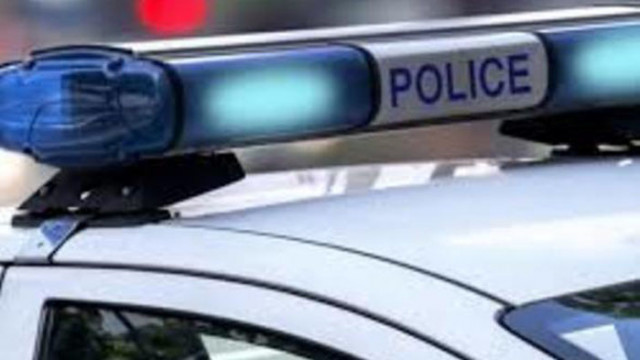 Полицаи спипаха рецедивист, докато бяга през терасата от апартамент, който е окрал