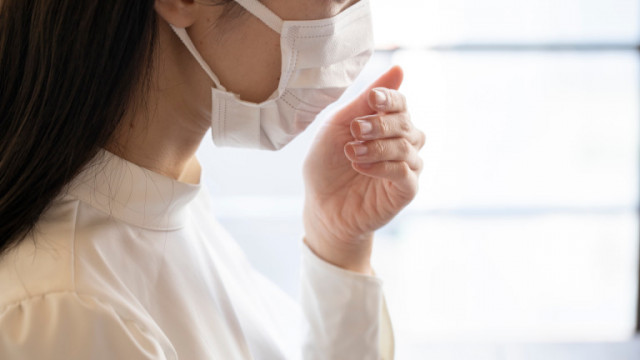 Пенка Петрова: Шаловете и шлемовете не предпазват от заразяване с COVID-19