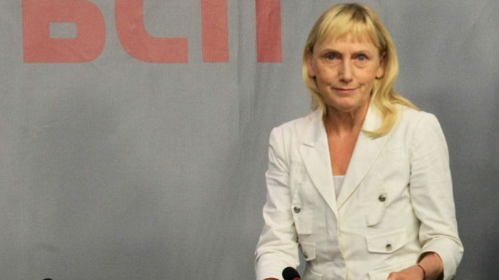 Делян Добрев съсипа Йончева в ефир: Какво се случва с фирмата ѝ с Цветан Василев?